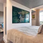 The Retreat - Ridgestone Apart-hotel