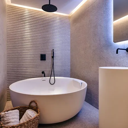 The Retreat - Ridgestone 公寓式酒店 *