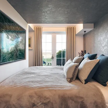 The Cozy Nook - Ridgestone *
